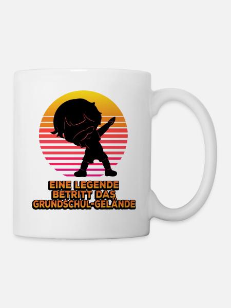 Eine Legende Betritt Das Grundschule-gelände - Tasse - Weiß