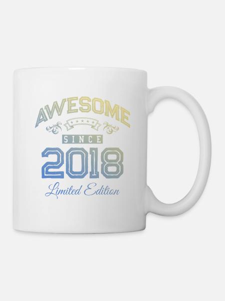 2018 awesome since - Tasse - Weiß