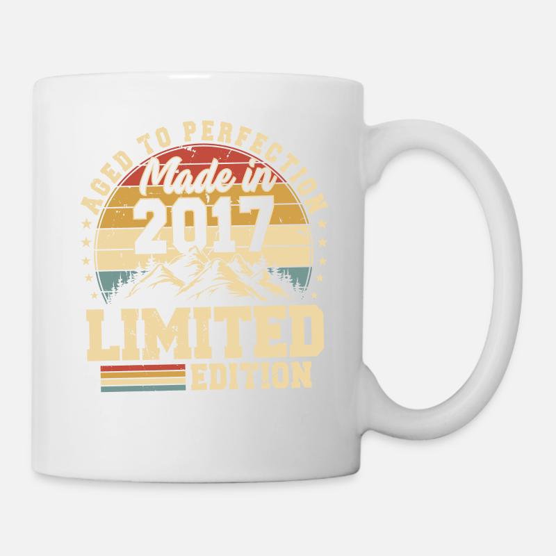 Einzigartig seit 2017 - Tasse - Weiß