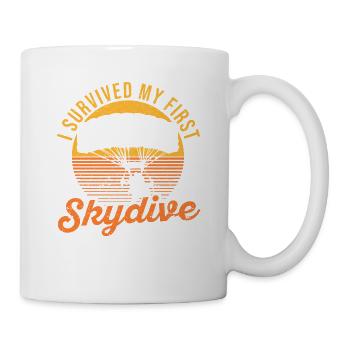 Ich habe meinen ersten Fallschirmsprung überlebt - Tasse - Weiß - Rechts