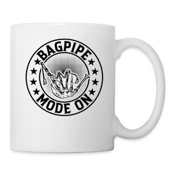 Bagpipe Mode On Bagpipe Instrument - Bagpipe Playe - Tasse - Weiß - Rechts