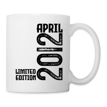 Cadeau Avril 2012. Anniversaire avril 2012. April. - Mug blanc - blanc - Droite