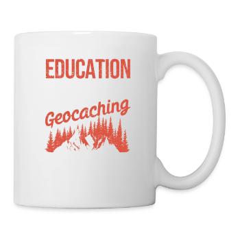 L’éducation est importante, mais la géocachette est toujours - Mug blanc - blanc - Droite