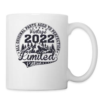 Born 2022 Vintage Retro Anniversary - Mug - white - Right