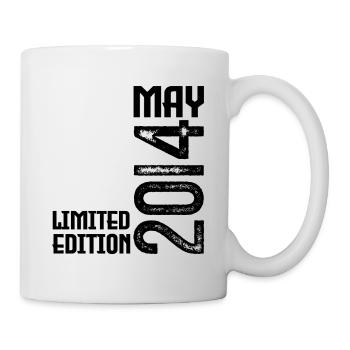 Cadeau may 2014. anniversary may 2014. Mai 2014. - Mug blanc - blanc - Droite