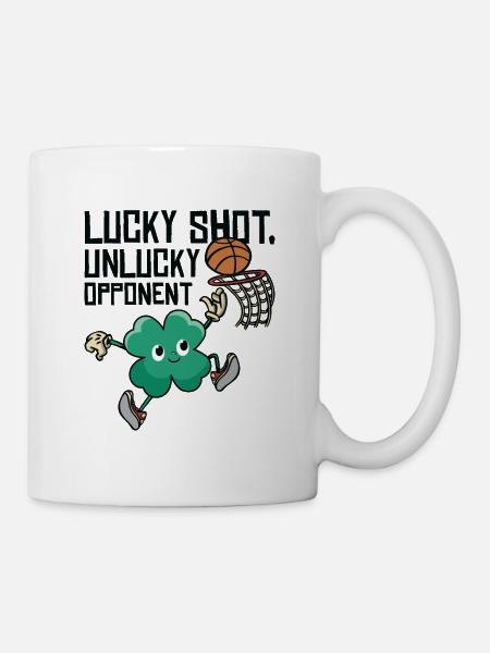 St. Patrick's Day Kleeblatt Kleeblatt Basketball - Tasse - Weiß