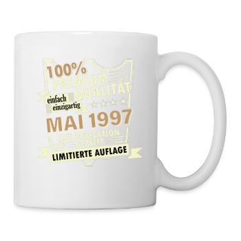 26. Geburtstag Mai Jahrgang 1997 Geschenkidee - Tasse - Weiß - Rechts