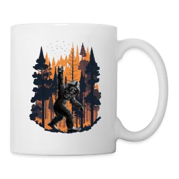 Forest Swagger: Bigfoot's Cool Camouflage - Tasse - Weiß - Rechts