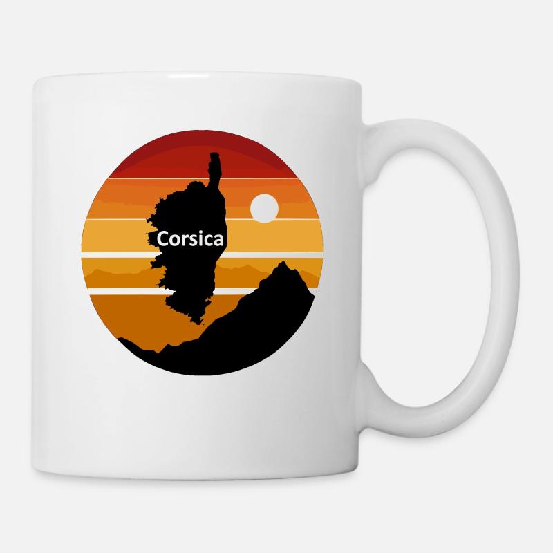 Île de Corse avec coucher de soleil et montagnes - Mug blanc - blanc