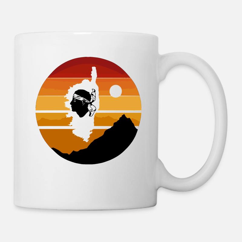 Île de Corse avec coucher de soleil et montagnes - Mug blanc - blanc