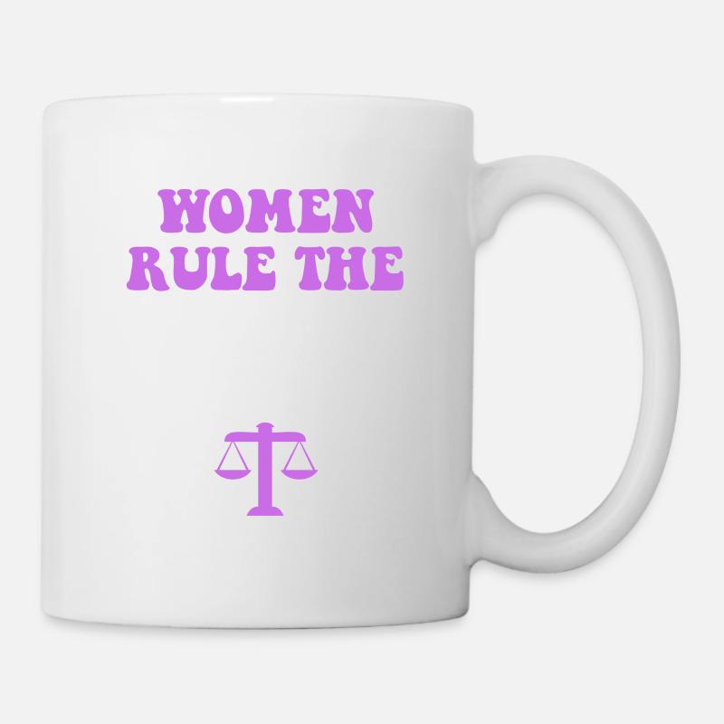 Frauen beherrschen die Bilanz - Tasse - Weiß