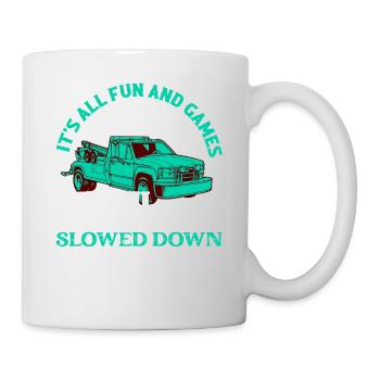Tout est amusant et jeux Conducteur de dépanneuse Camionnage - Mug blanc - blanc - Droite