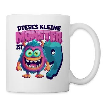 Dieses kleine Monster ist 9 - neun Jahre - 9. - Tasse - Weiß - Rechts