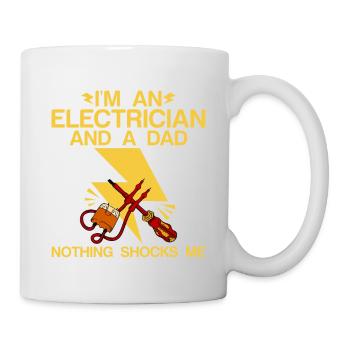 Je suis électricien et papa Rien ne me choque 4 - Mug blanc - blanc - Droite
