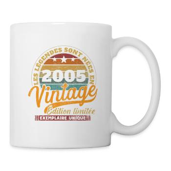 Jahrgang 2005 Jahrgang 2005 Geburtstagsgeschenk - Tasse - Weiß - Rechts
