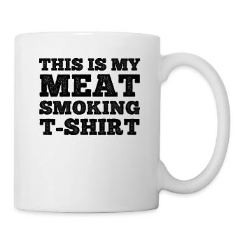 Voici mon t-shirt à fumer de la viande griller un bar à fumée - Mug blanc - blanc - Droite