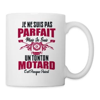 Pas Parfait Mais Je Suis Un Tonton Motard Cadeau - Mug blanc - blanc - Droite