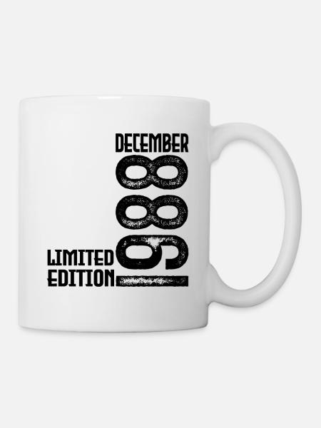 Dezember 1988 Geschenk zum Jahrestag. Dezember 1988. - Tasse - Weiß