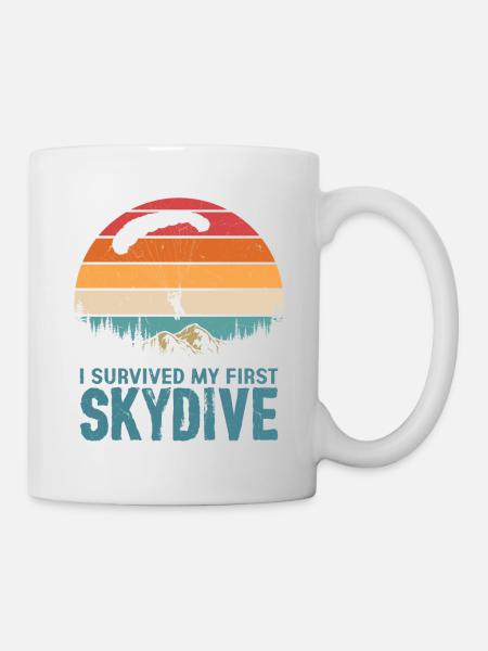 J’ai survécu à mon premier parachute de parachutiste - Mug blanc - blanc