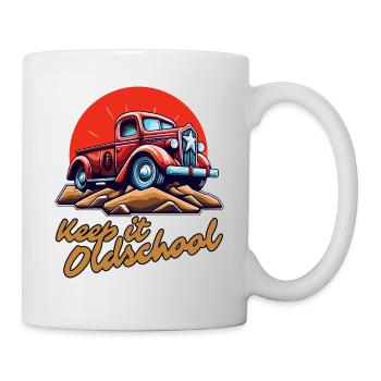 Behalte es altmodisch: Ein Pick-up-Truck - Tasse - Weiß - Rechts