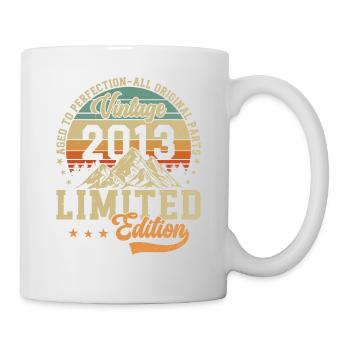 Millésime 2013 : un trésor légendaire pour les 10 ans - Mug blanc - blanc - Droite