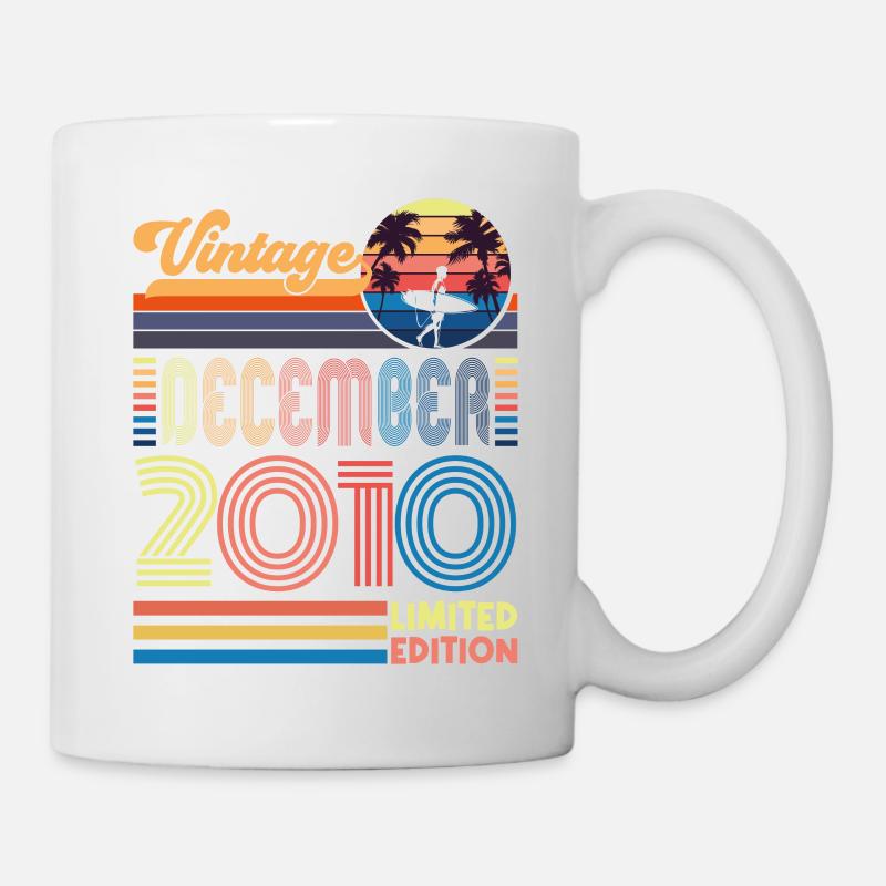Geburtstag Dezember 2010. Geschenk Dezember 2010. - Tasse - Weiß