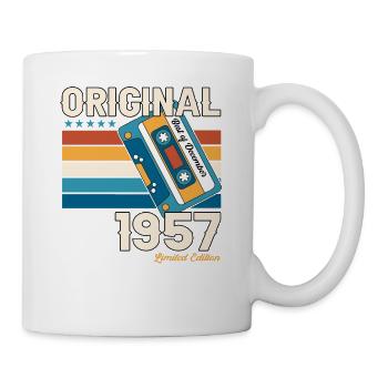 66. Geburtstag Dezember Jahrgang 1957 Kassette - Tasse - Weiß - Rechts