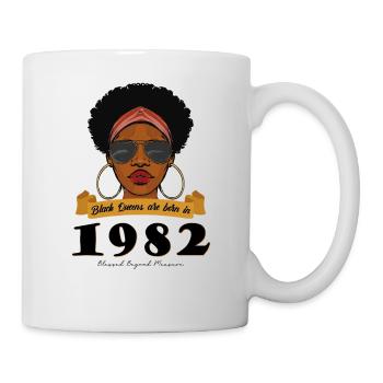 Schwarze Königinnen, geboren 1982, werden 42 Jahre alt und schauen - Tasse - Weiß - Rechts