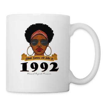 Schwarze Königinnen, geboren 1992, werden 32 Jahre alt und schauen - Tasse - Weiß - Rechts