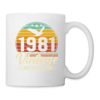 Vintage 1981 Retro Birthday T-Shirt - 43 Years - Mug - white - Right