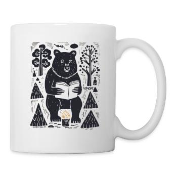 Ein Bär liest ein Buch im Wald - Tasse - Weiß - Rechts