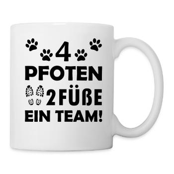 Vier Pfoten zwei Füße ein Team Hunde Sprüche - Tasse - Weiß - Rechts