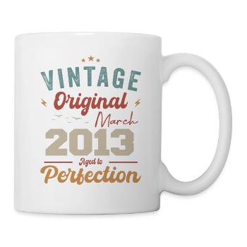 März 2013 Jahrgang geboren Vintage Geburtstag - Tasse - Weiß - Rechts