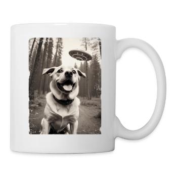 Hunde Selfie mit Außerirdischem Raumschiff Design - Tasse - Weiß - Rechts
