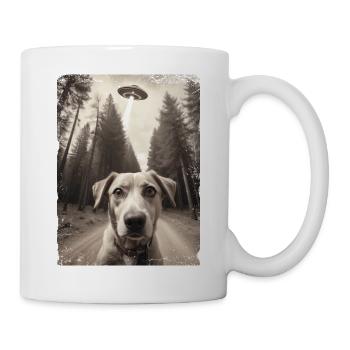Selfie de chiens avec la conception d’un vaisseau spatial extraterrestre - Mug blanc - blanc - Droite