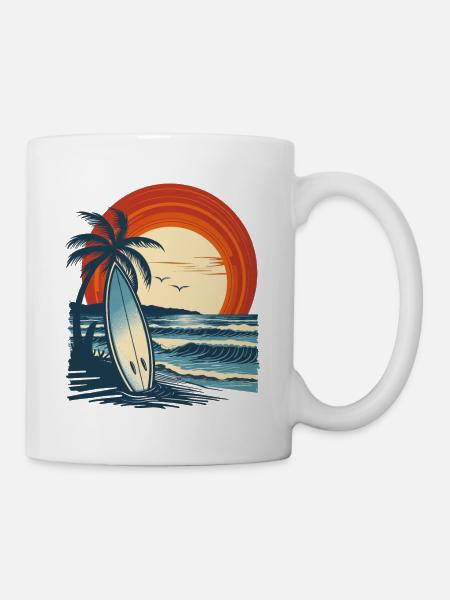 Surfbrett Am Strand Bei Sonnenuntergang - Tasse - Weiß