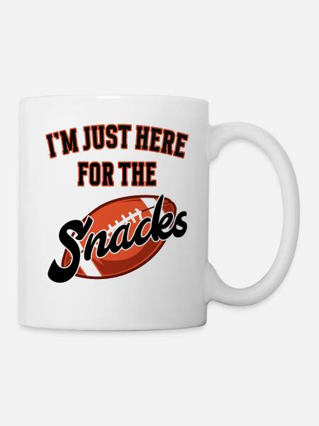 Football Geschenk I'm just here for the snacks - Tasse - Weiß