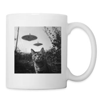 Cat Selfie with UFO Weird 50s Photo 2 - Mug - white - Right