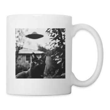 Cat Selfie with UFO Weird 50s Photo 3 - Mug - white - Right