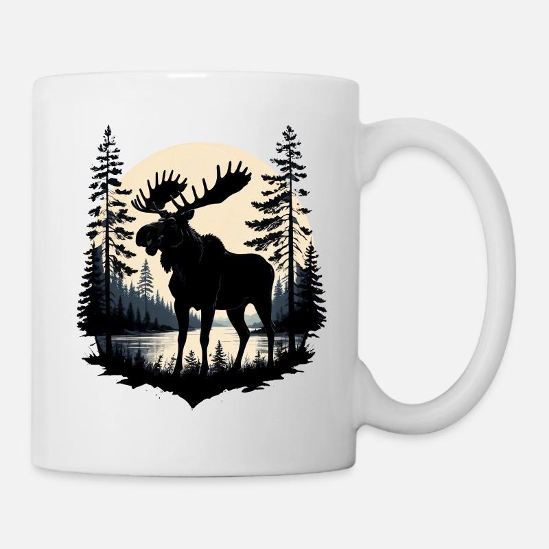 Elch mit Geweih am See im Mondschein Skandinavien - Tasse - Weiß