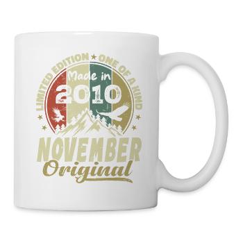 Novembre 2010, Cadeau D'anniversaire Novembre 2010 - Mug blanc - blanc - Droite