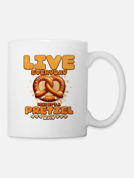Lebensfreude mit Bretzel und Herz - Tasse - Weiß