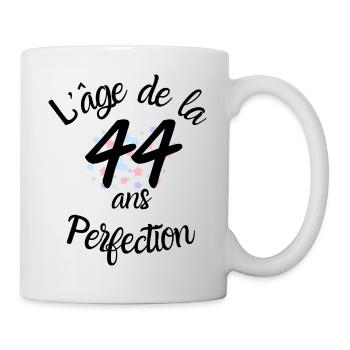 44 years old, the age of perfection - Mug - white - Right
