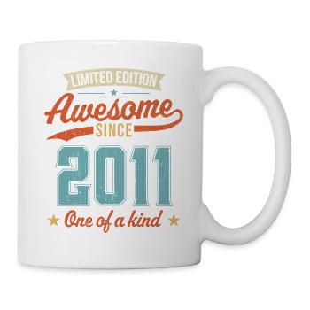 Genial seit 2011 - Tasse - Weiß - Rechts