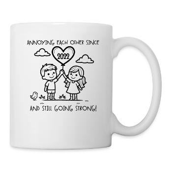 Nous nous énervons l’un l’autre depuis l’anniversaire en 2022 - Mug blanc - blanc - Droite