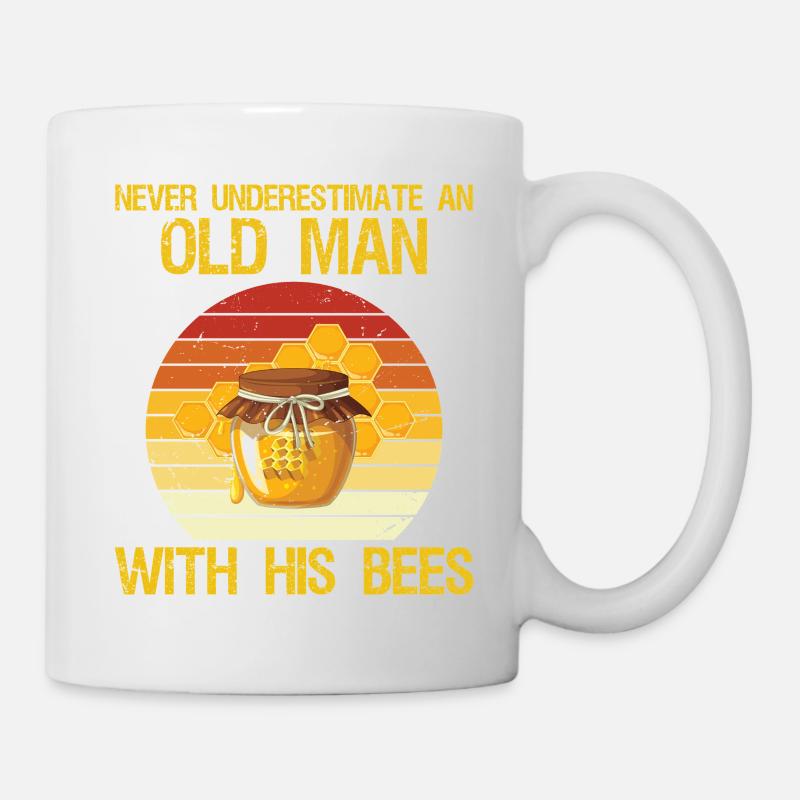 Apiary Bee Keeper An Old Man With His Bees Beek - Tasse - Weiß