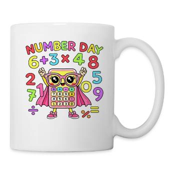 Farbenfrohes Taschenrechner-Maskottchen mit Zahlen - Tasse - Weiß - Rechts