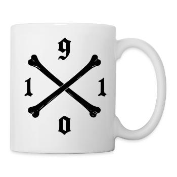 1910 St. Pauli Piraten Socken, T-Shirt, Rucksack - Tasse - Weiß - Rechts