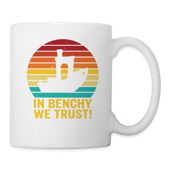 In Benchy We Trust – Retro 3D Printing Design - Mug - white - Right
