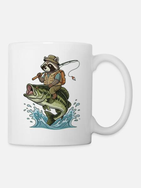 Lustiger Waschbär reitet auf einem Bassfisch - Tasse - Weiß